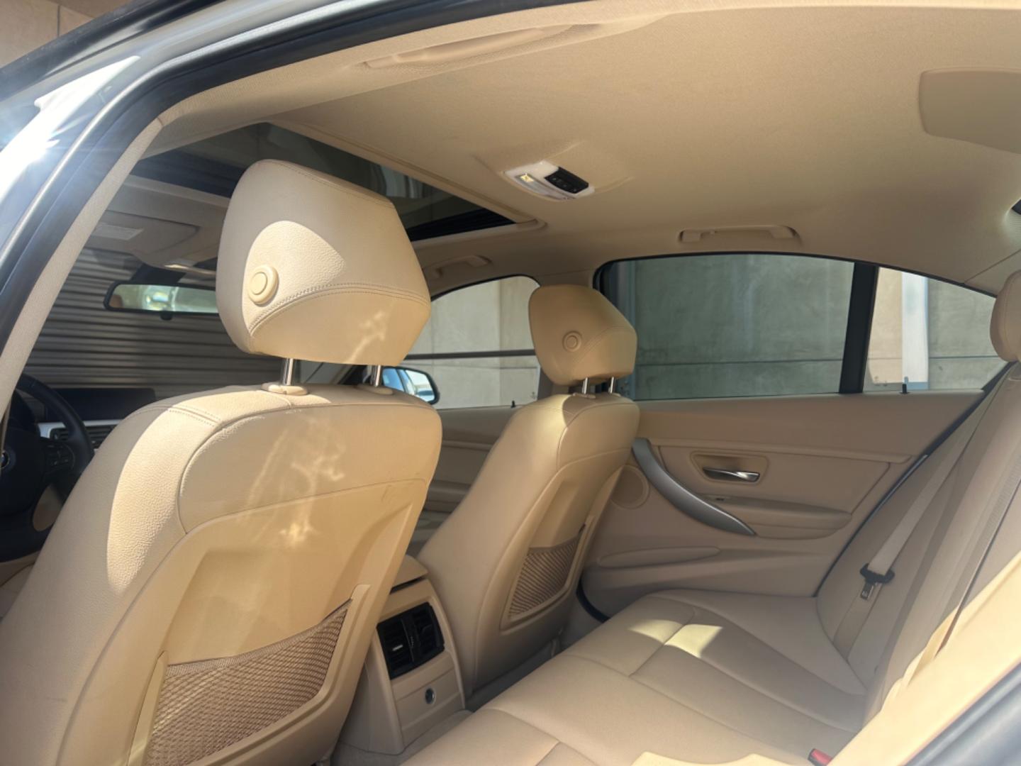 2012 WHITE /Tan BMW 3-Series Leather (WBA3C1C59CF) with an 4 Cylinder engine, Automatic transmission, located at 30 S. Berkeley Avenue, Pasadena, CA, 91107, (626) 248-7567, 34.145447, -118.109398 - Low Miles!! this 2012 BMW 3-Series 328i Sedan looks and drives well. Are you in search of a reliable and stylish vehicle in Pasadena, CA, but concerned about your credit history? Look no further! We have this impressive 2012 BMW 3-Series 328i Sedan with low miles available at our dealership. We unde - Photo#14